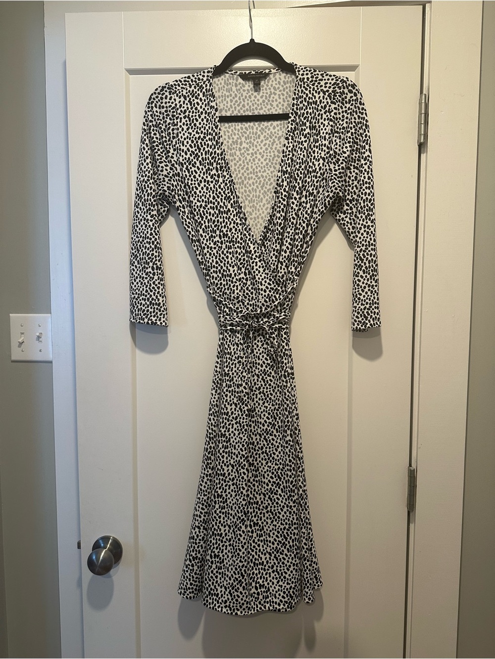 Banana Republic Black and White Printed Wrap Dress